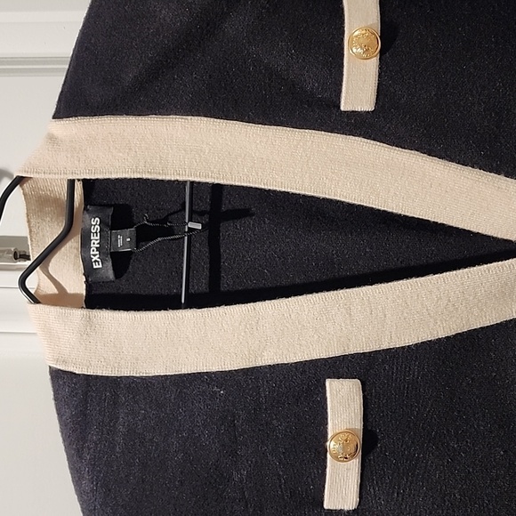 Express Knit Blazer - Picture 3 of 8